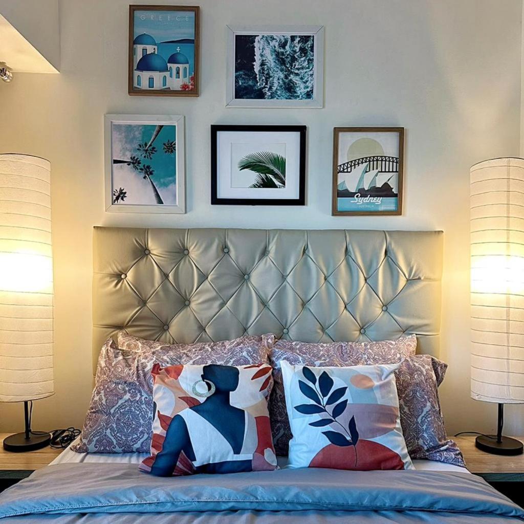 Acqua Private Residence Livingstone Tower Condo Unit With Free Wifi Manila Eksteriør billede